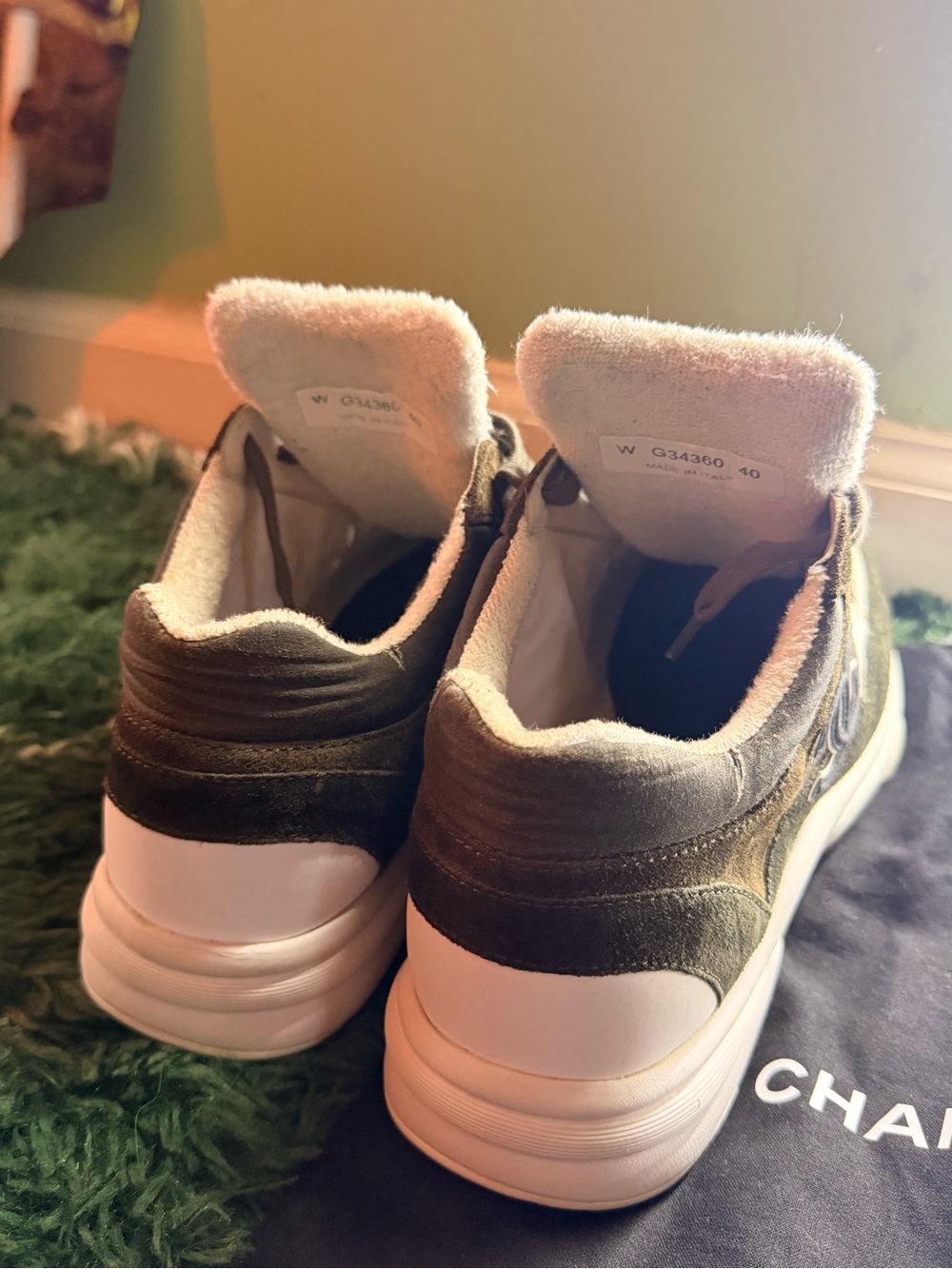 Chanel Interlocking CC Logo Sneakers Brown / Green Suede US 10 IT 40 Cruise 2020 - Picture 6 of 6